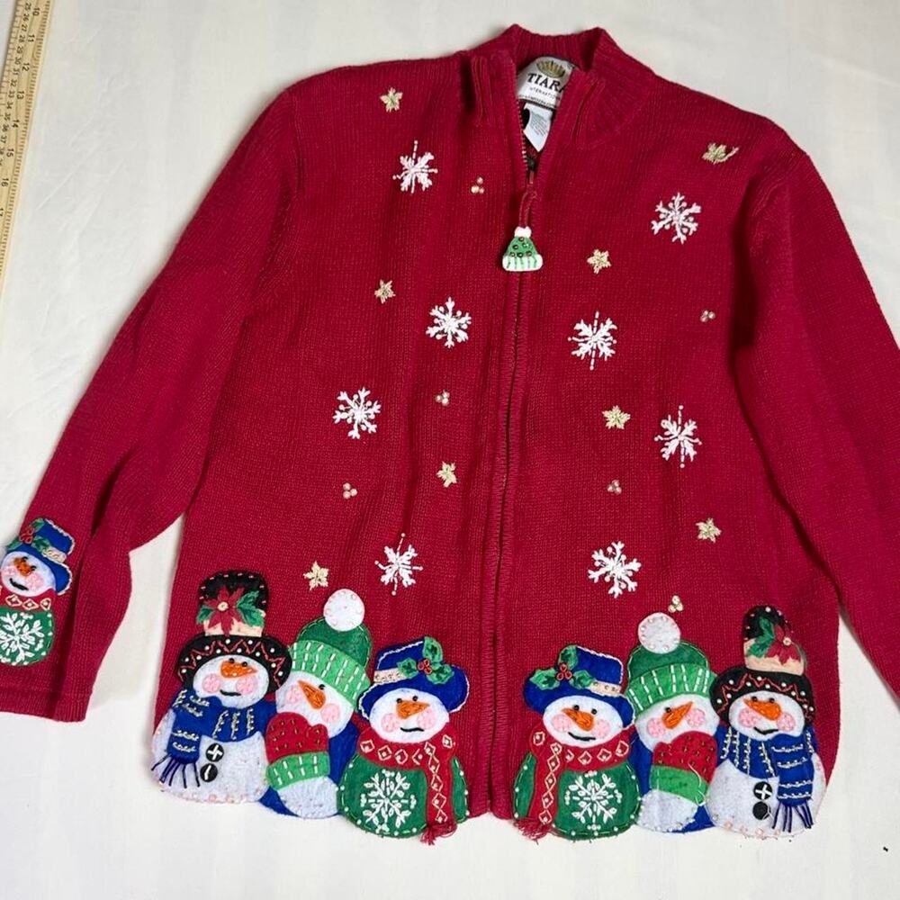 Vintage tiara international red snowman